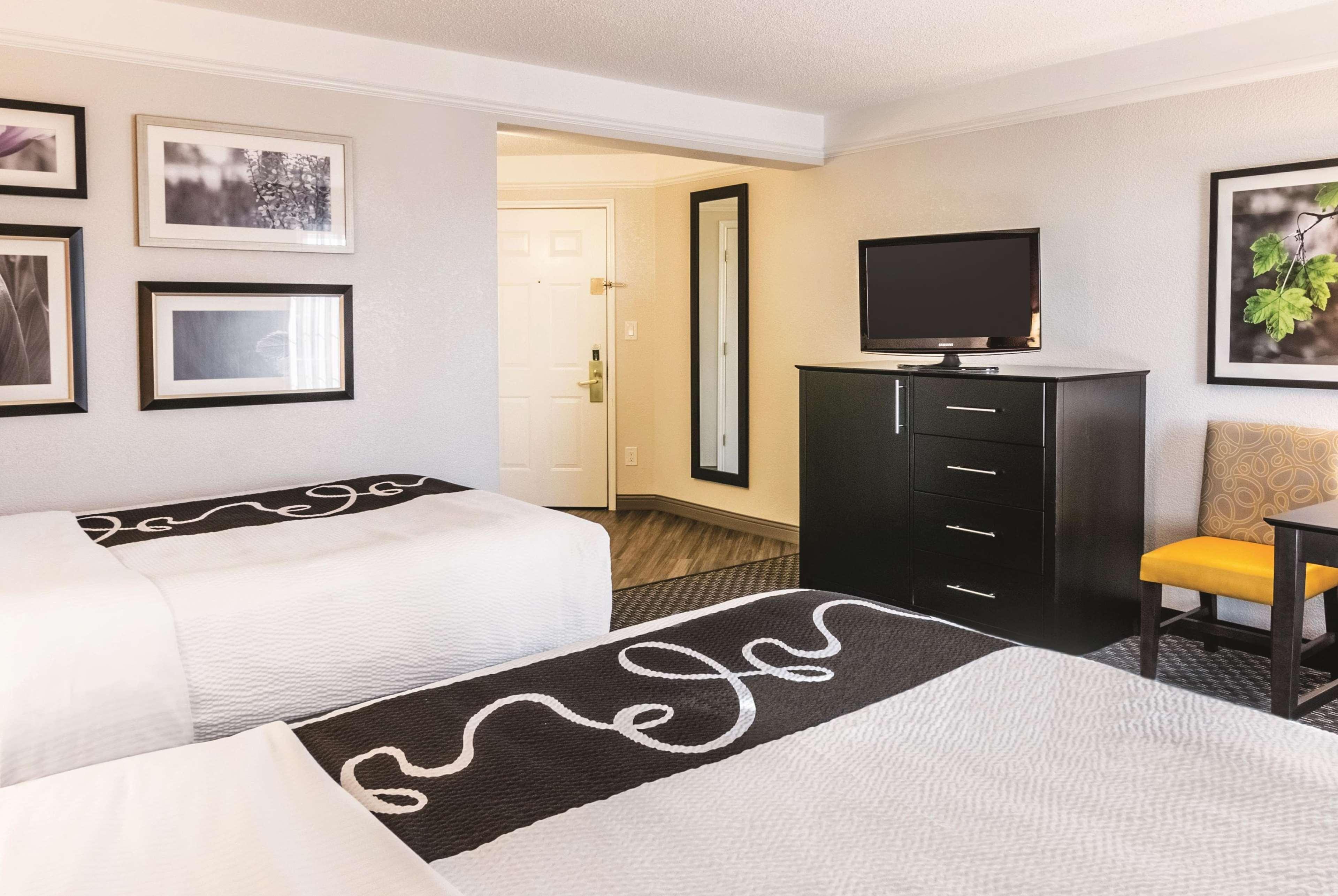 מלון La Quinta By Wyndham Orlando Airport North מראה חיצוני תמונה