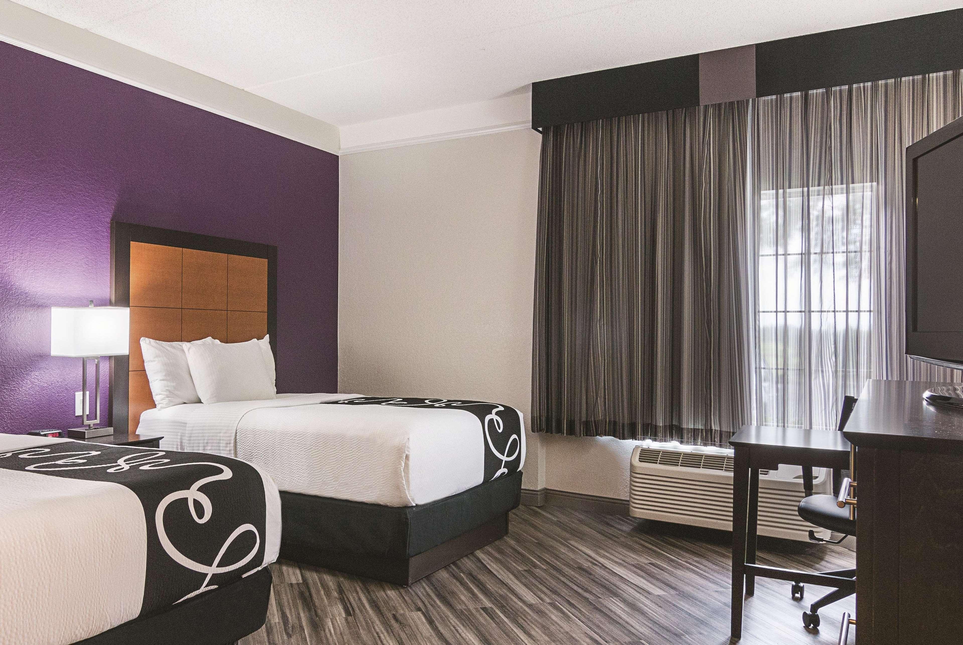 מלון La Quinta By Wyndham Orlando Airport North מראה חיצוני תמונה